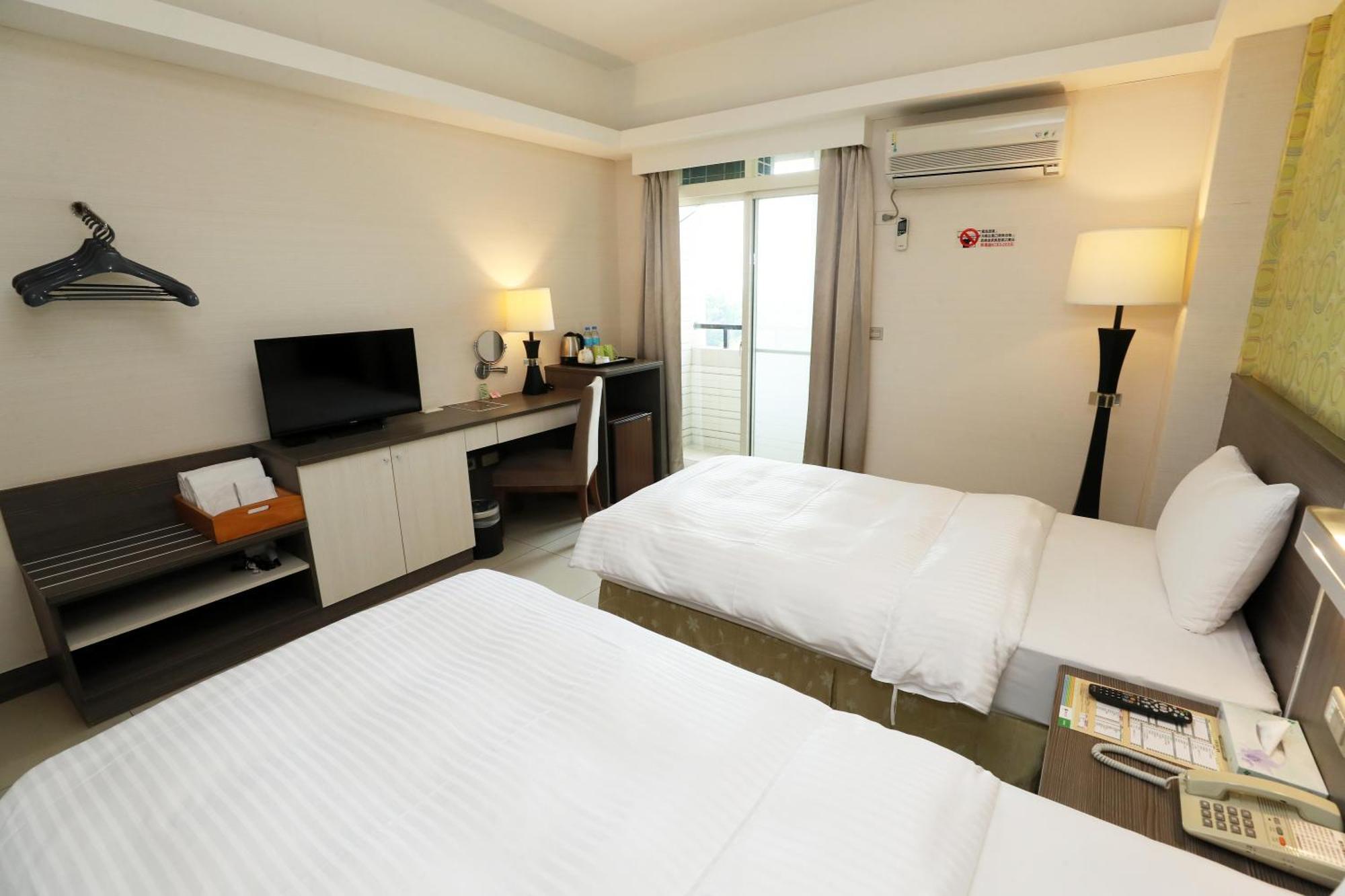 Hoya Resort Hotel Chiayi מראה חיצוני תמונה