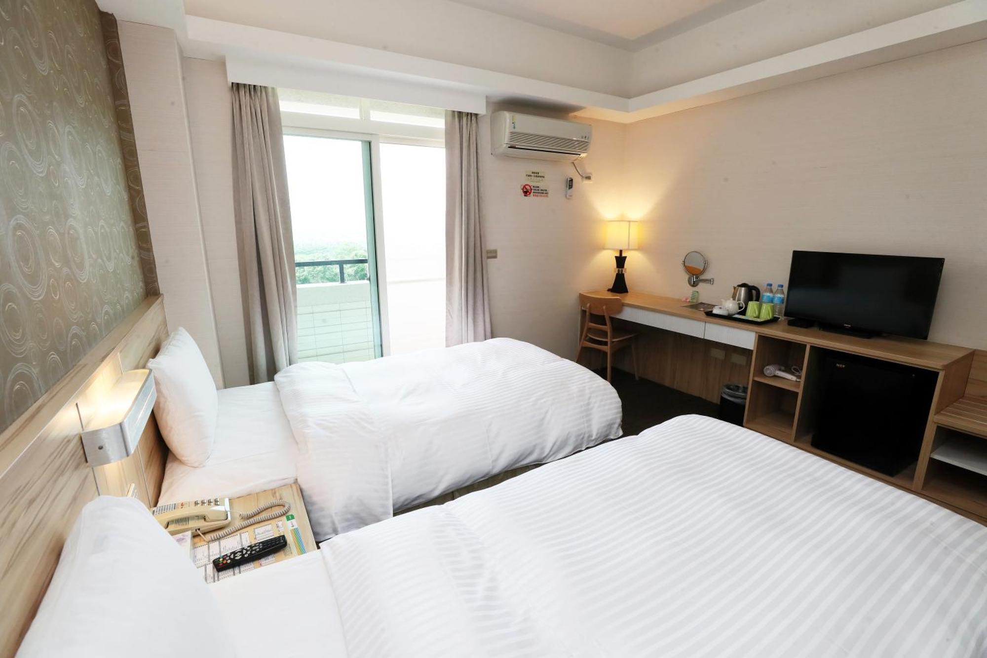 Hoya Resort Hotel Chiayi מראה חיצוני תמונה