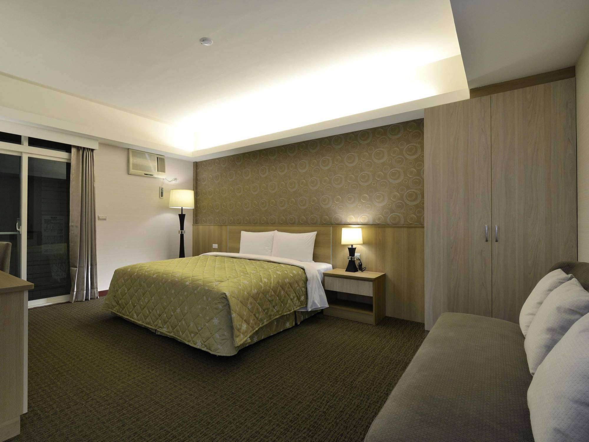 Hoya Resort Hotel Chiayi מראה חיצוני תמונה